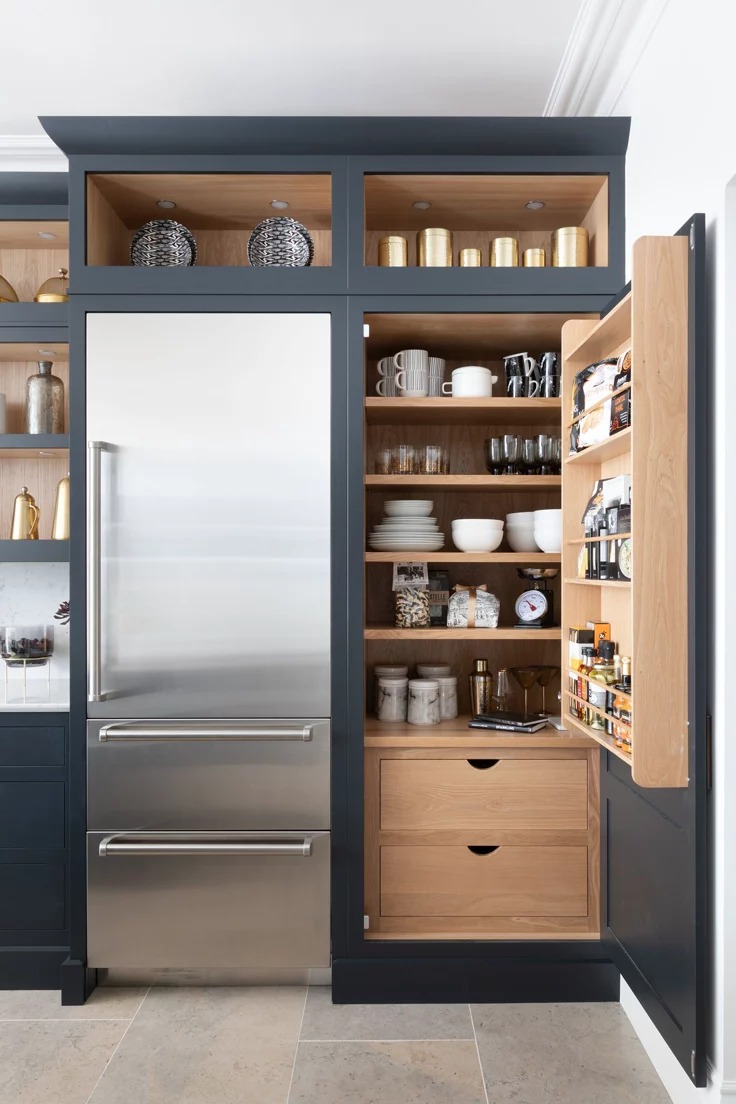 Premium sliding wardrobe with integrated storage solutions, Kraftline